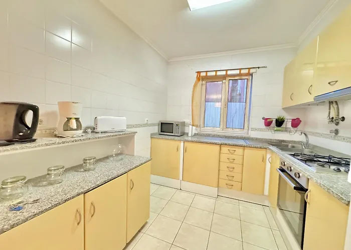 Jardim Da T3 * Costa de Caparica